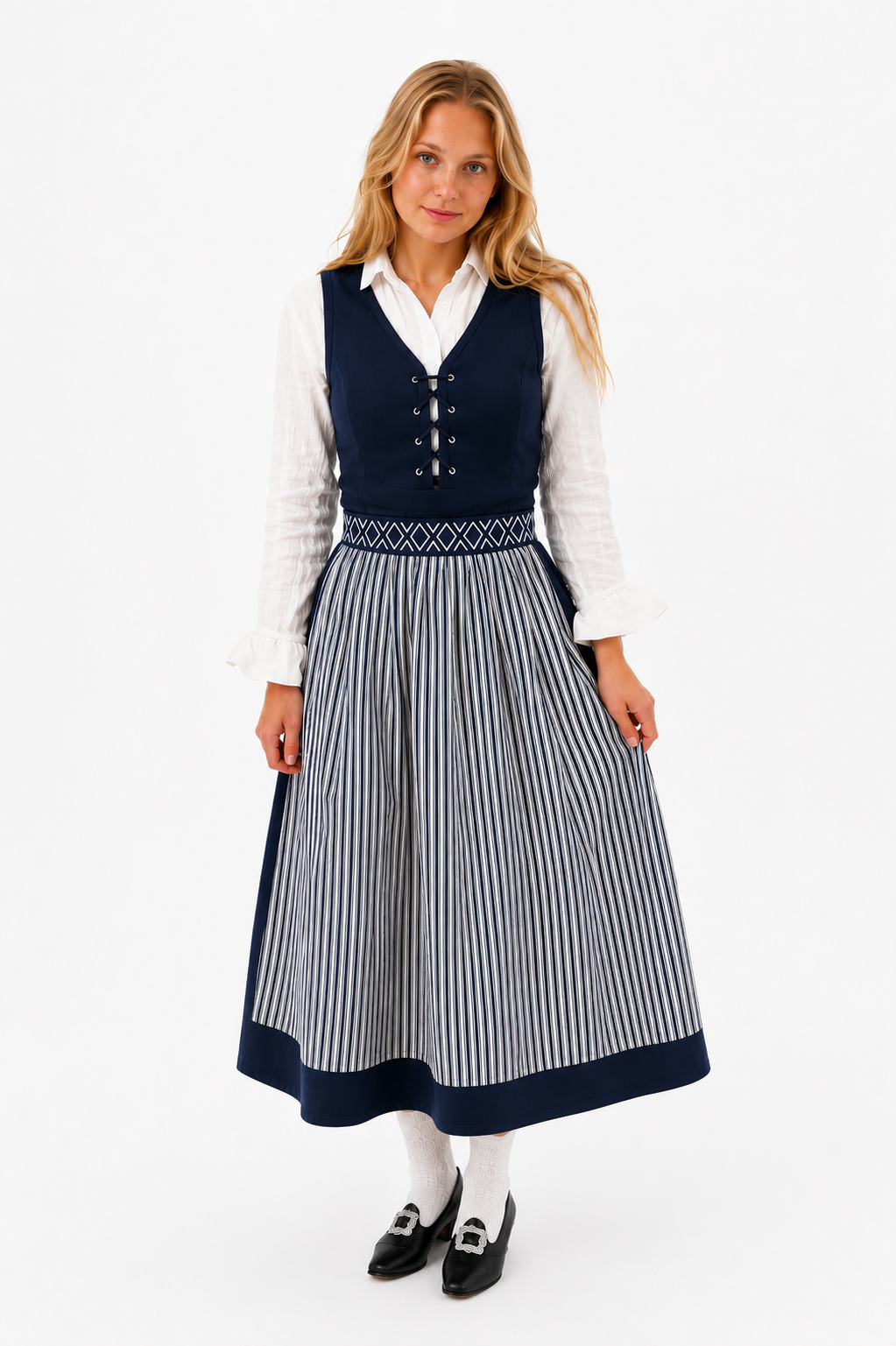 Marinblå folkdräkt